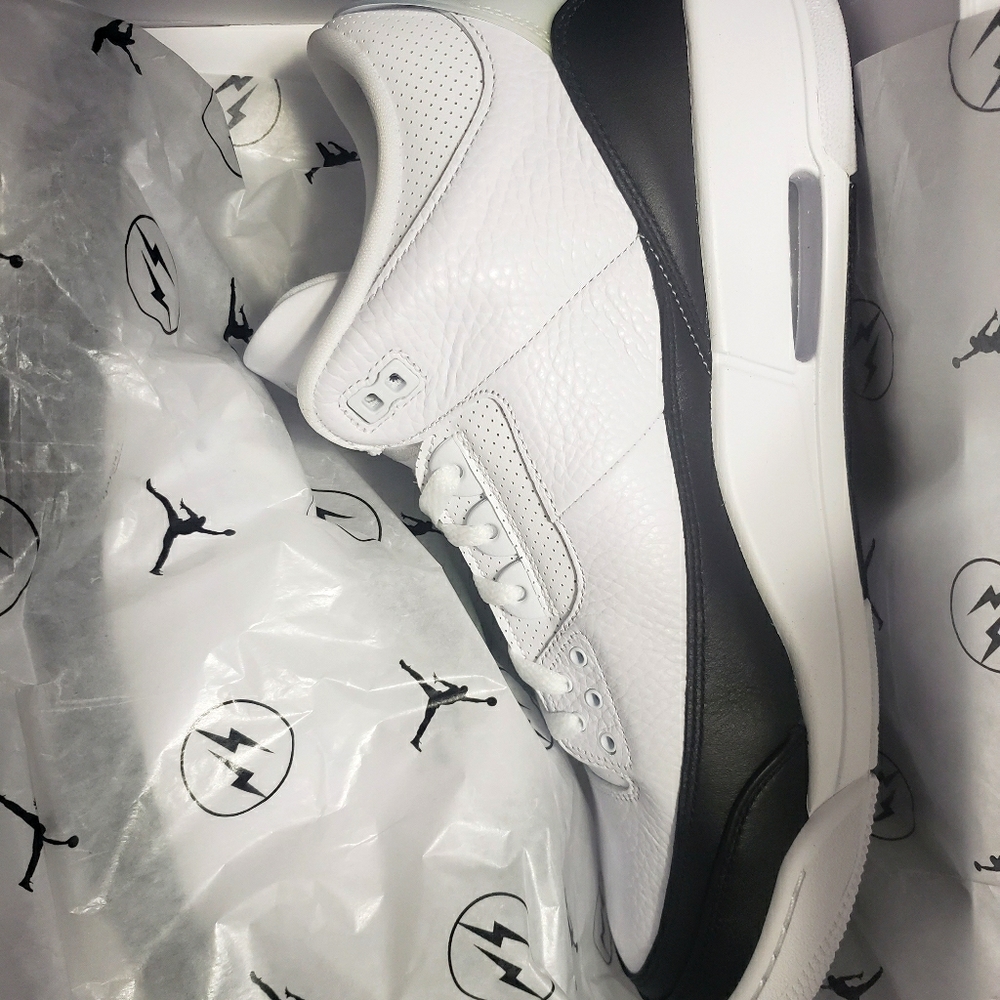 JORDAN 3s FRAGMENTS